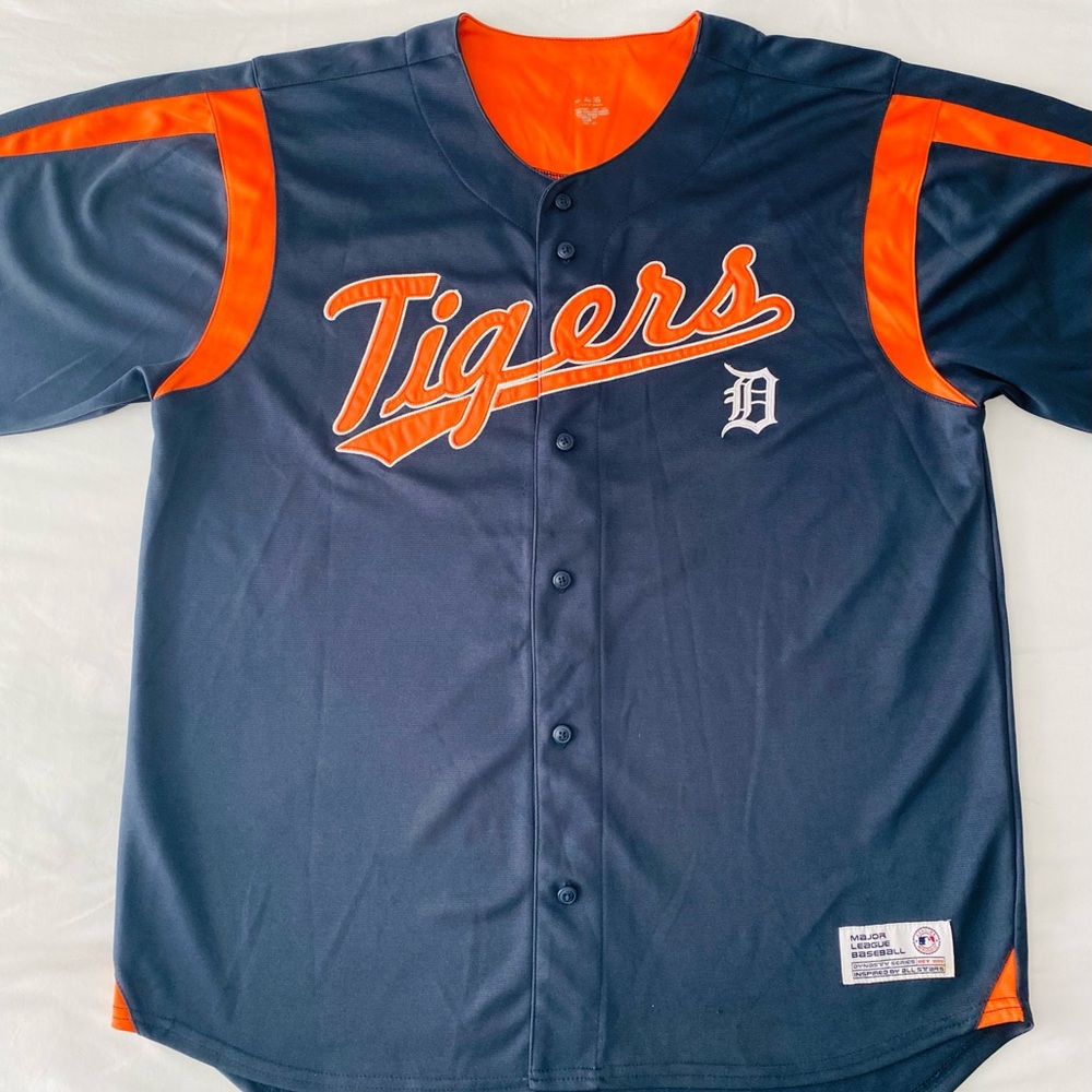 MLB Detroit Tigers Baseball Team Button Jersey XL
